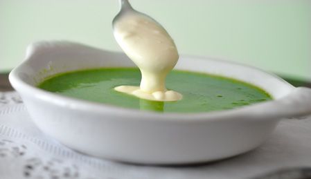 Brokolijeva+juha+s+creme+frish_01.jpg